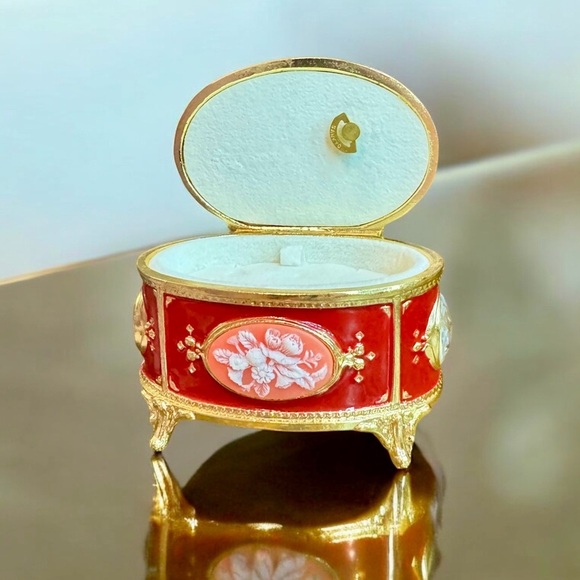 Vintage Sankyo Japan Music Jewelry Box - Picture 5 of 15